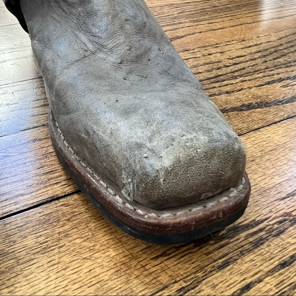 Women’s FRYE Harness 12R Boots - Gray - Picture 5 of 8